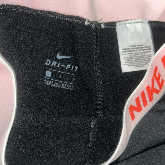 Nike leggings (just do it) - Picture 3 of 7